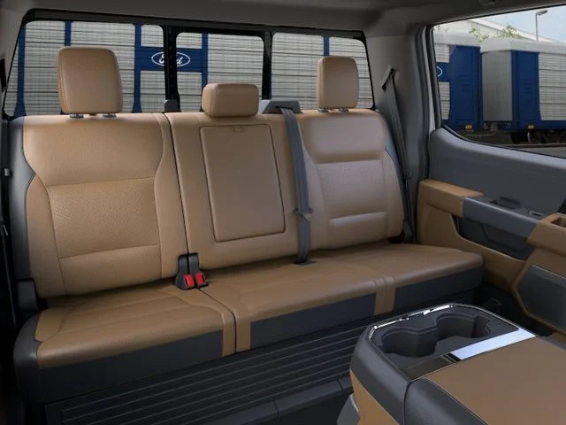 New 2026 Oxford White Ford Lariat image 5