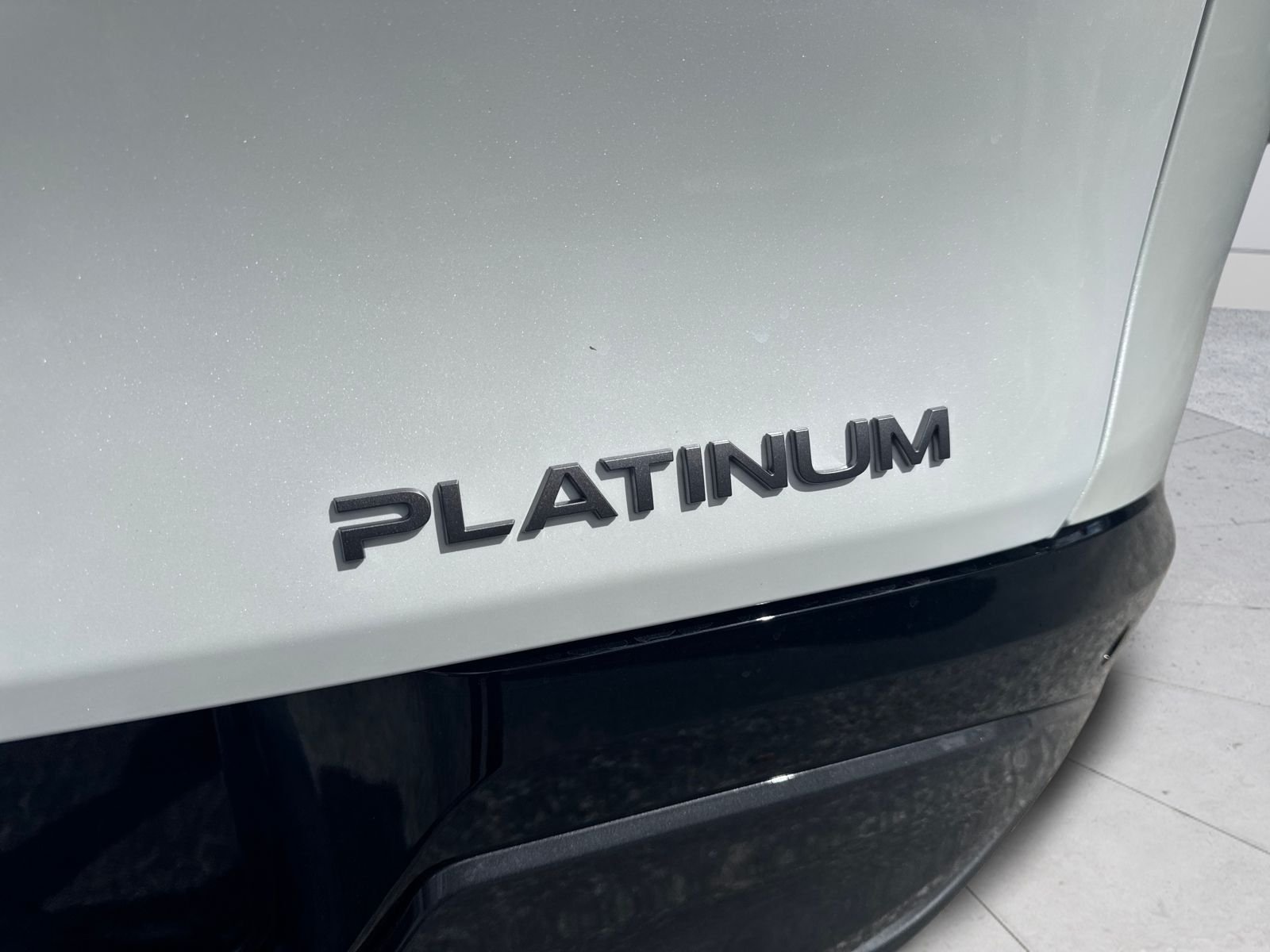 New 2026 White Nissan Platinum image 34