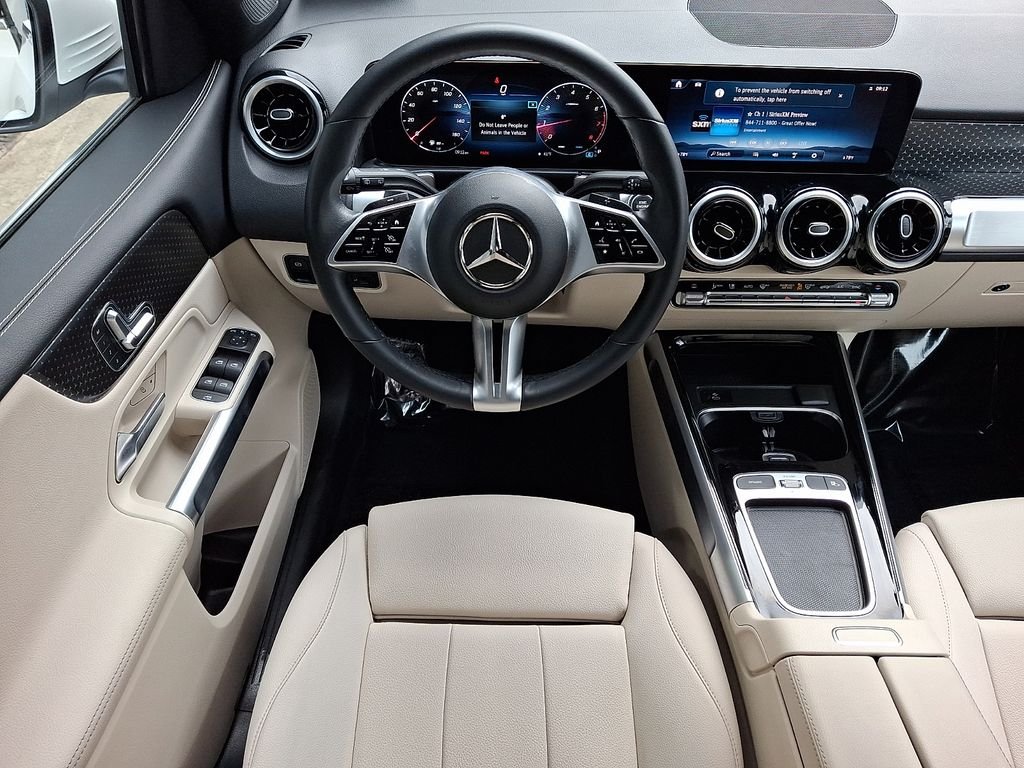 Certified Used 2025 White Mercedes-Benz GLB 250 image 11