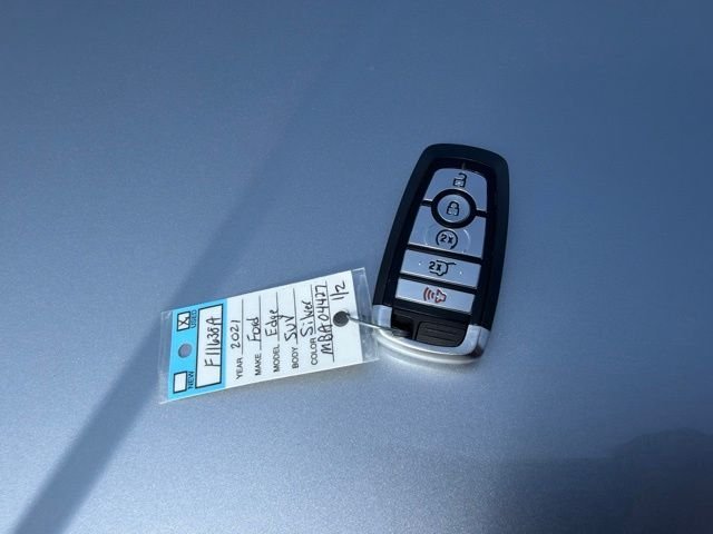 Used 2021 Silver Ford SEL image 13