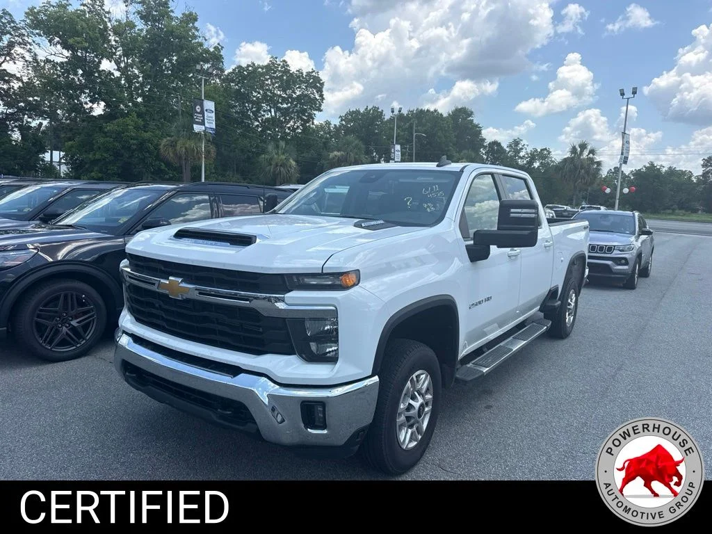 Certified Used 2025 White Chevrolet LT image 1