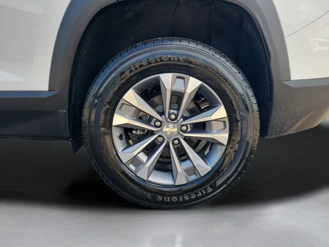 New 2026 Summit White Chevrolet LT image 36