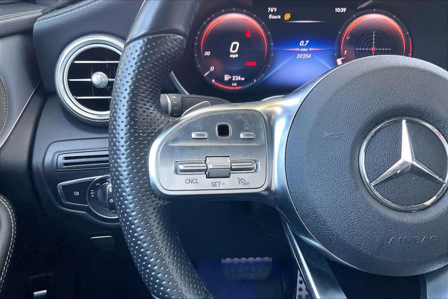 Used 2021 Cirrus Silver Metallic Mercedes-Benz GLC 300 image 23