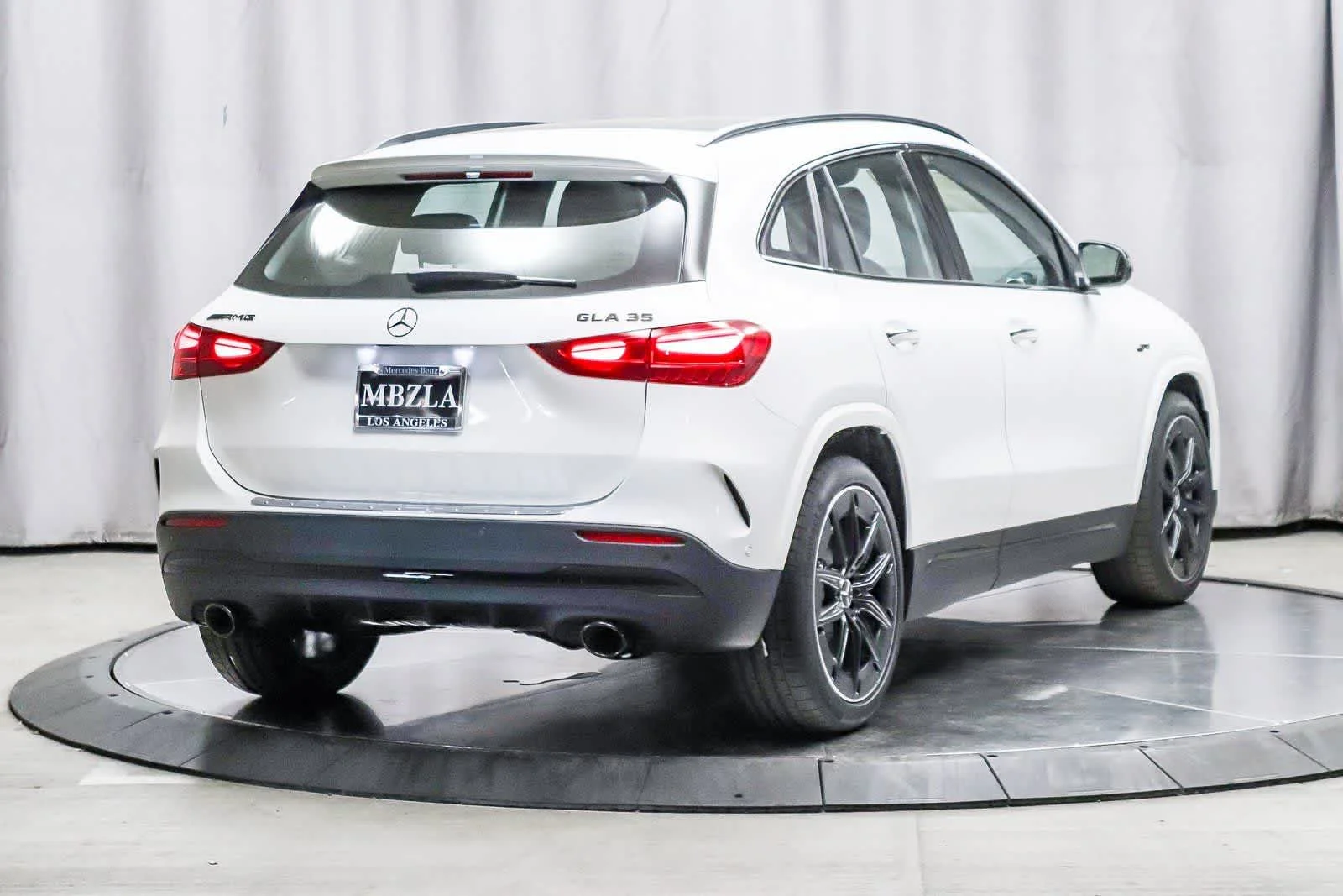 2025 Mercedes-Benz GLA GLA35 AMG - Photo 45