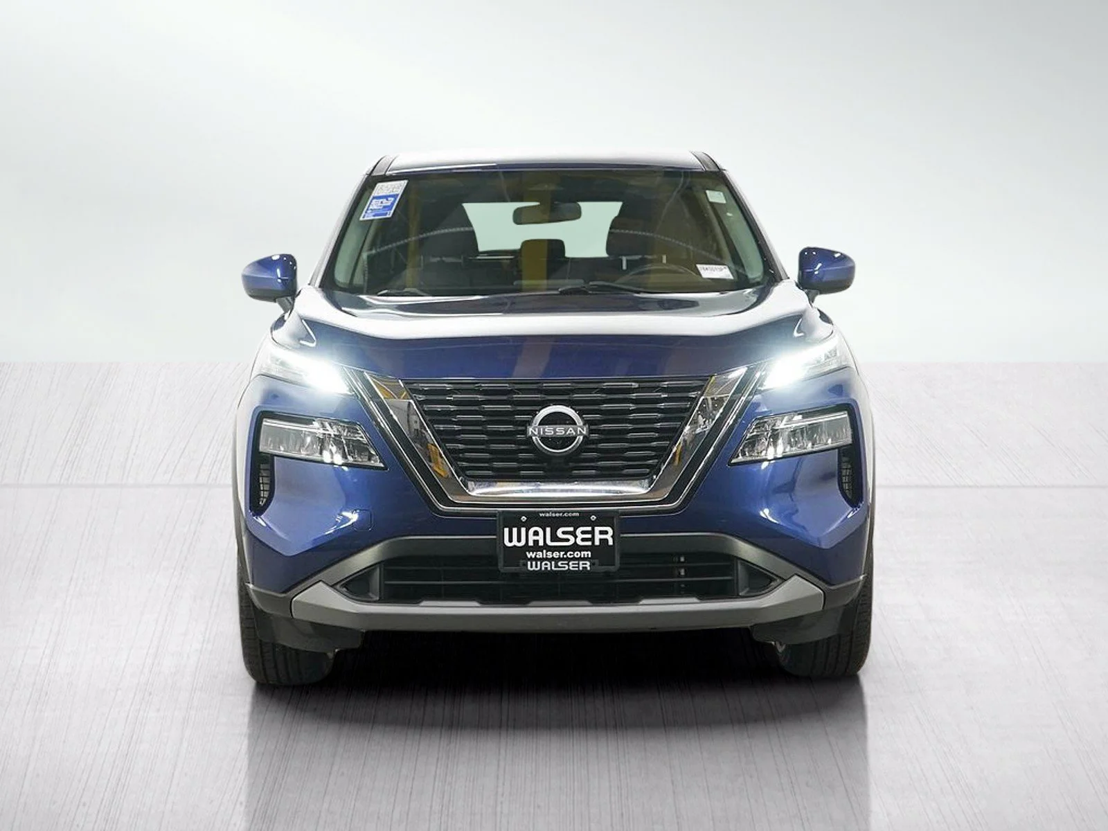 Used 2023 Caspian Blue Metallic Nissan SV image 8