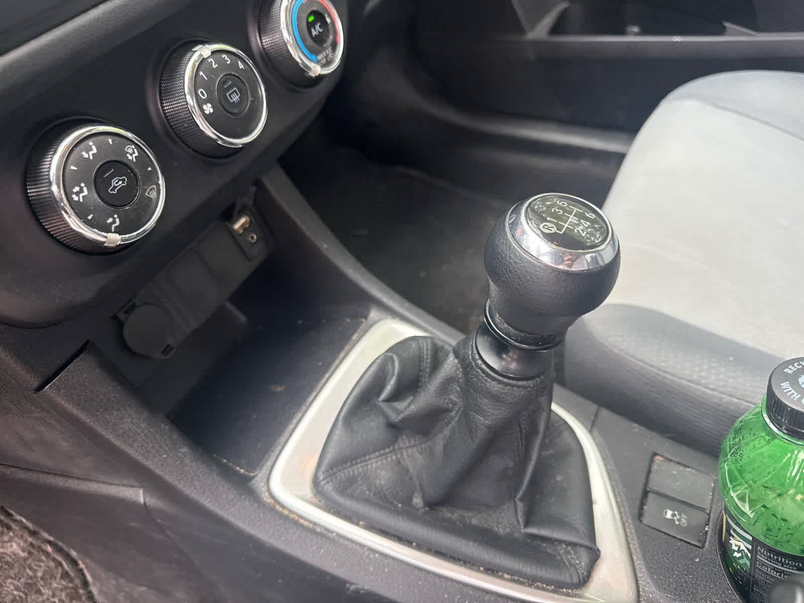 Certified Used 2016 Slate Metallic Toyota L image 11