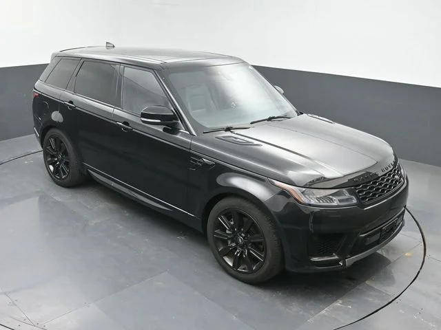 Used 2022 Black Land Rover HSE Silver Edition image 36