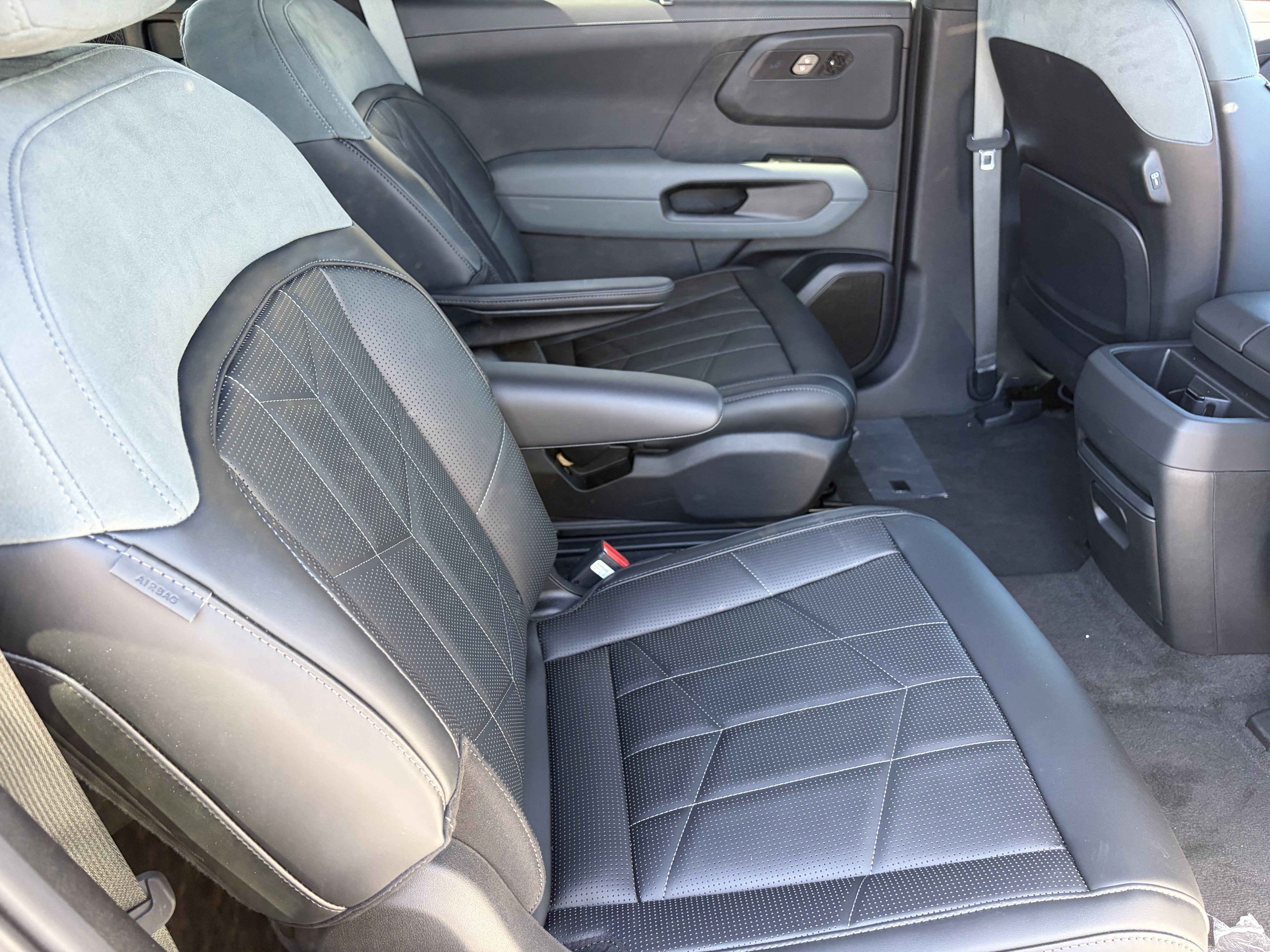 New 2027 Glacial White Pearl Kia X-LINE SX PRESTIGE image 11