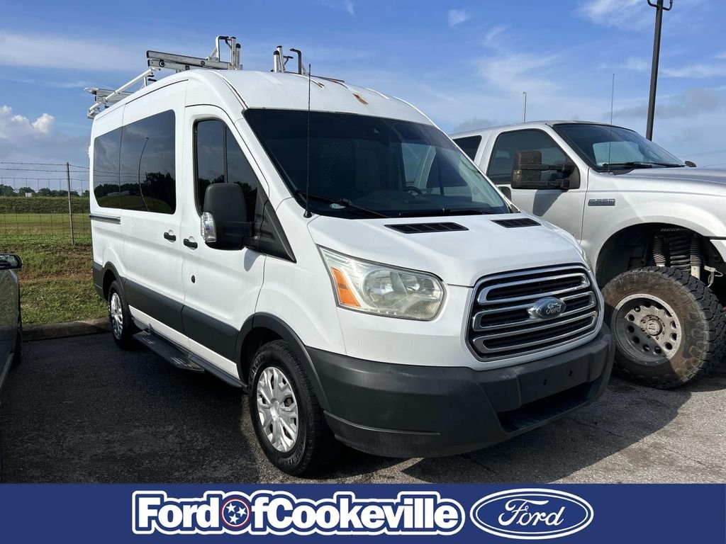 2015 Ford Transit 150 XL Wagon Med Roof Sliding Pass. 130's photo