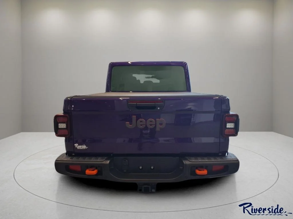 New 2026 Reign Exterior Paint Jeep Mojave X image 2