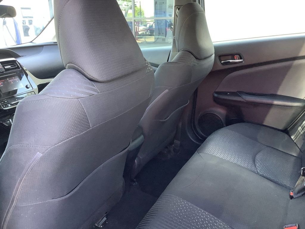 Used 2018 Silver Toyota Two Eco image 19