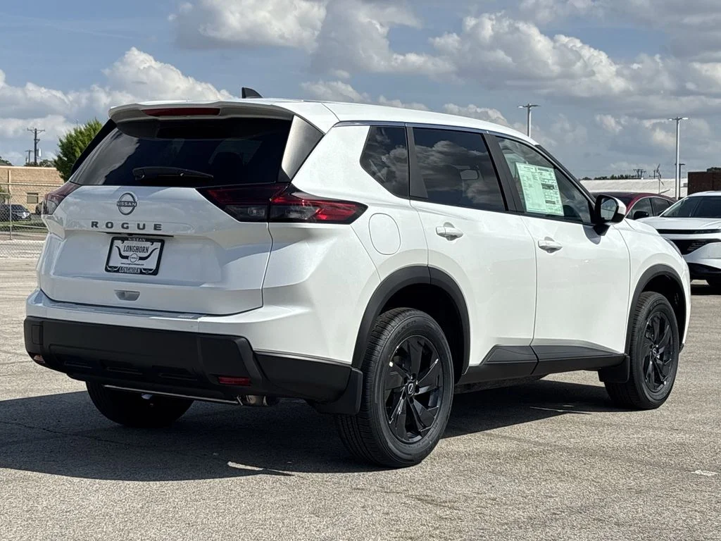 New 2026 Everest White Pearl TriCoat Nissan SV image 3