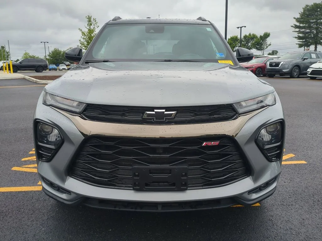 Used 2023 Gray Chevrolet RS image 9