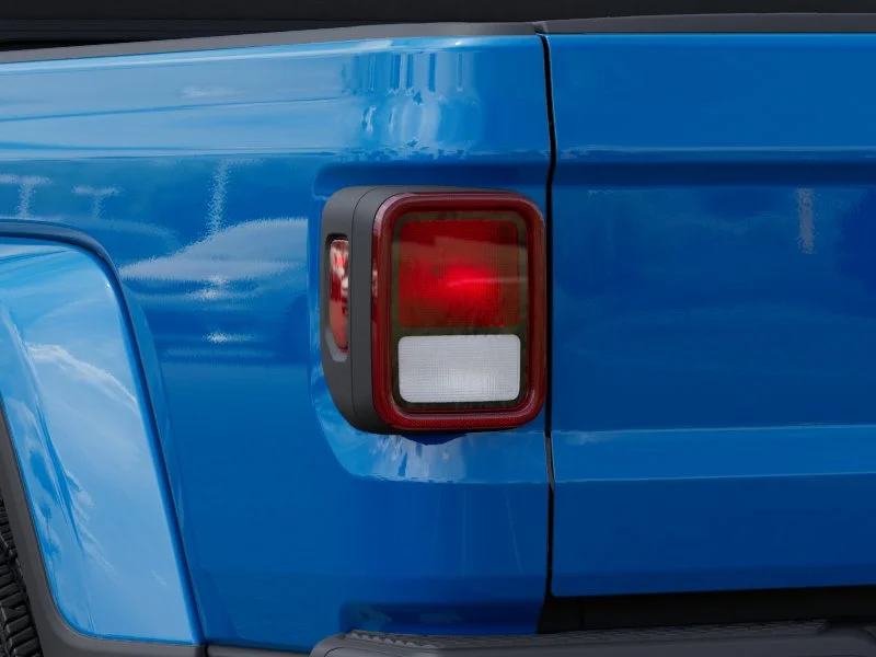 New 2025 Hydro Blue Pearl-Coat Exterior Paint Jeep Sport S image 24