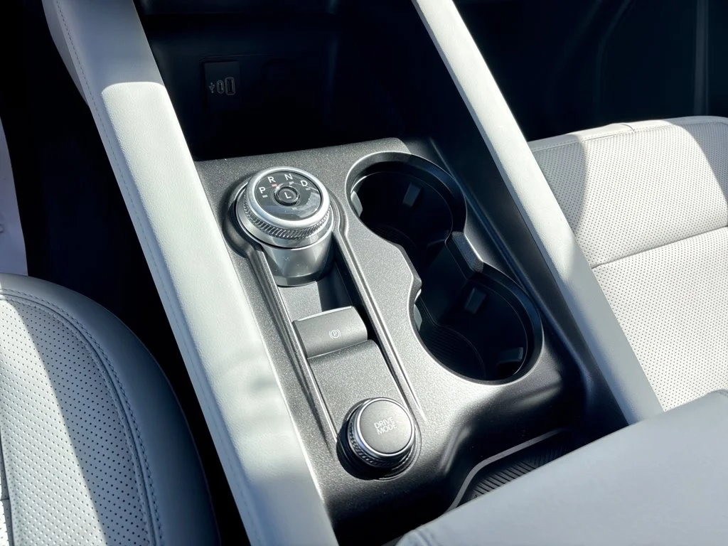 New 2027 Avalanche Gray Ford Platinum™ image 36