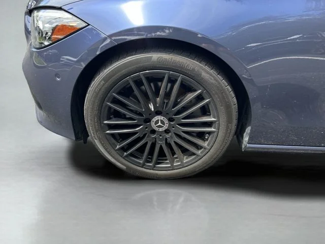 Used 2024  Mercedes-Benz C 300 image 37