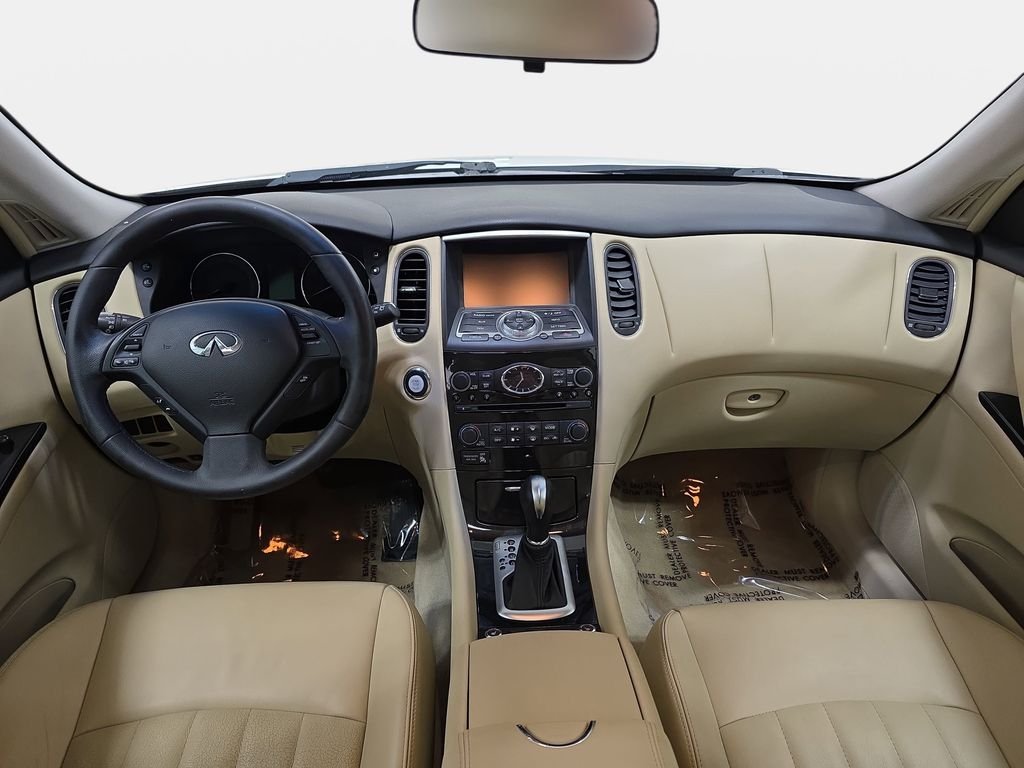 Used 2016 Majestic INFINITI Base image 10