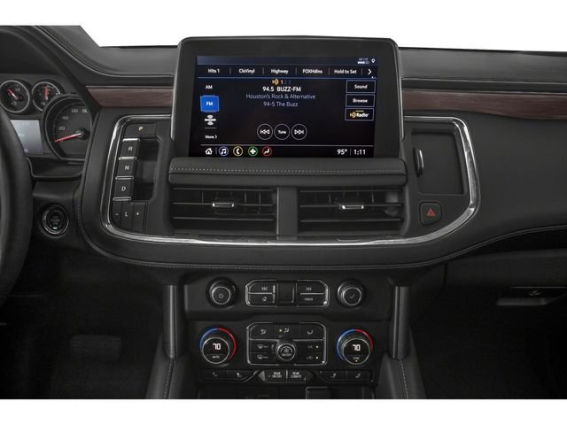 Used 2022 White Chevrolet Z71 image 7