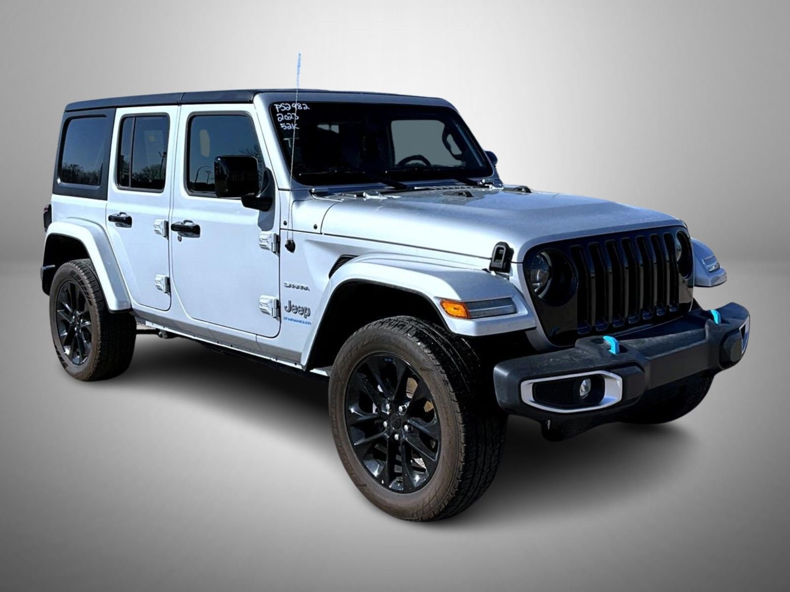 Used 2023 Silver Jeep Sahara 4xe image 3