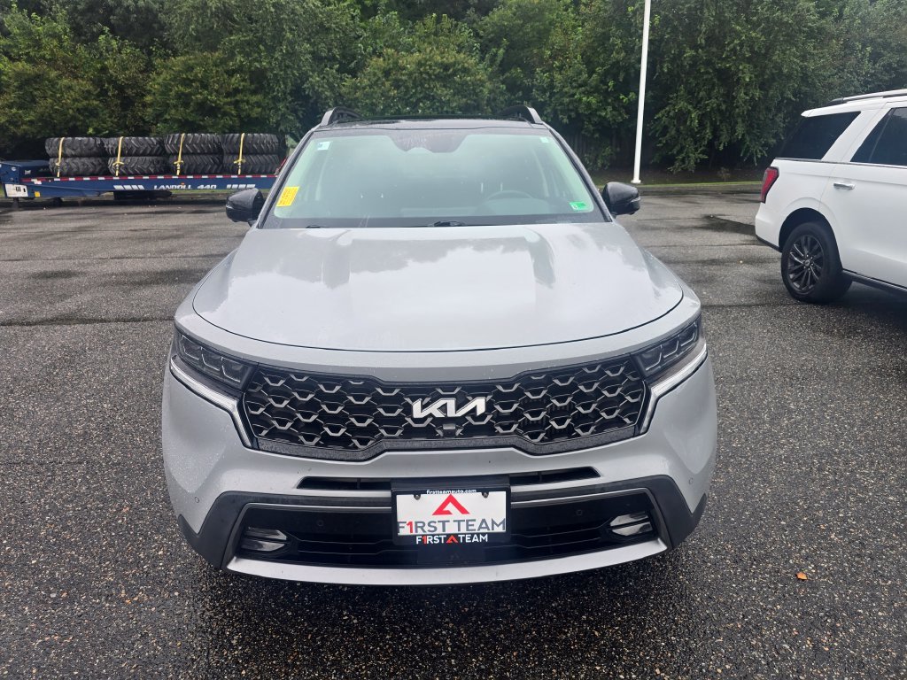 Used 2023 Gray Kia X-Line SX Prestige image 2