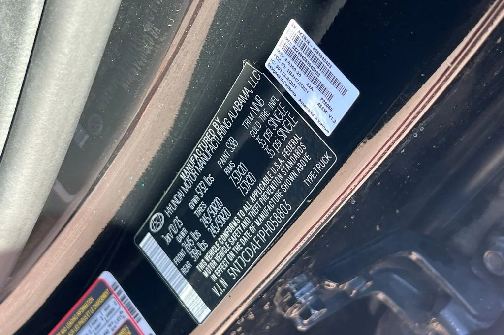 Used 2023 Black Hyundai NIGHT image 31
