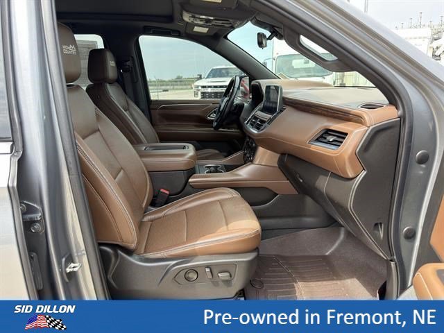 Used 2021 Satin Steel Metallic Chevrolet High Country image 18