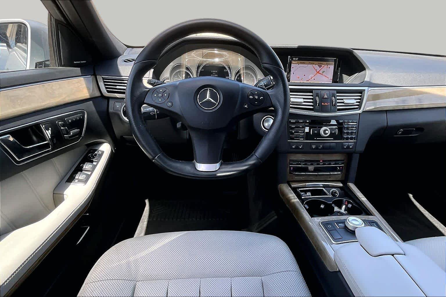 Pre-Owned 2011 Mercedes-Benz E 550 Luxury