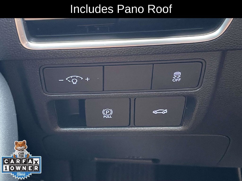 Certified Used 2025 White Hyundai SEL Convenience image 29