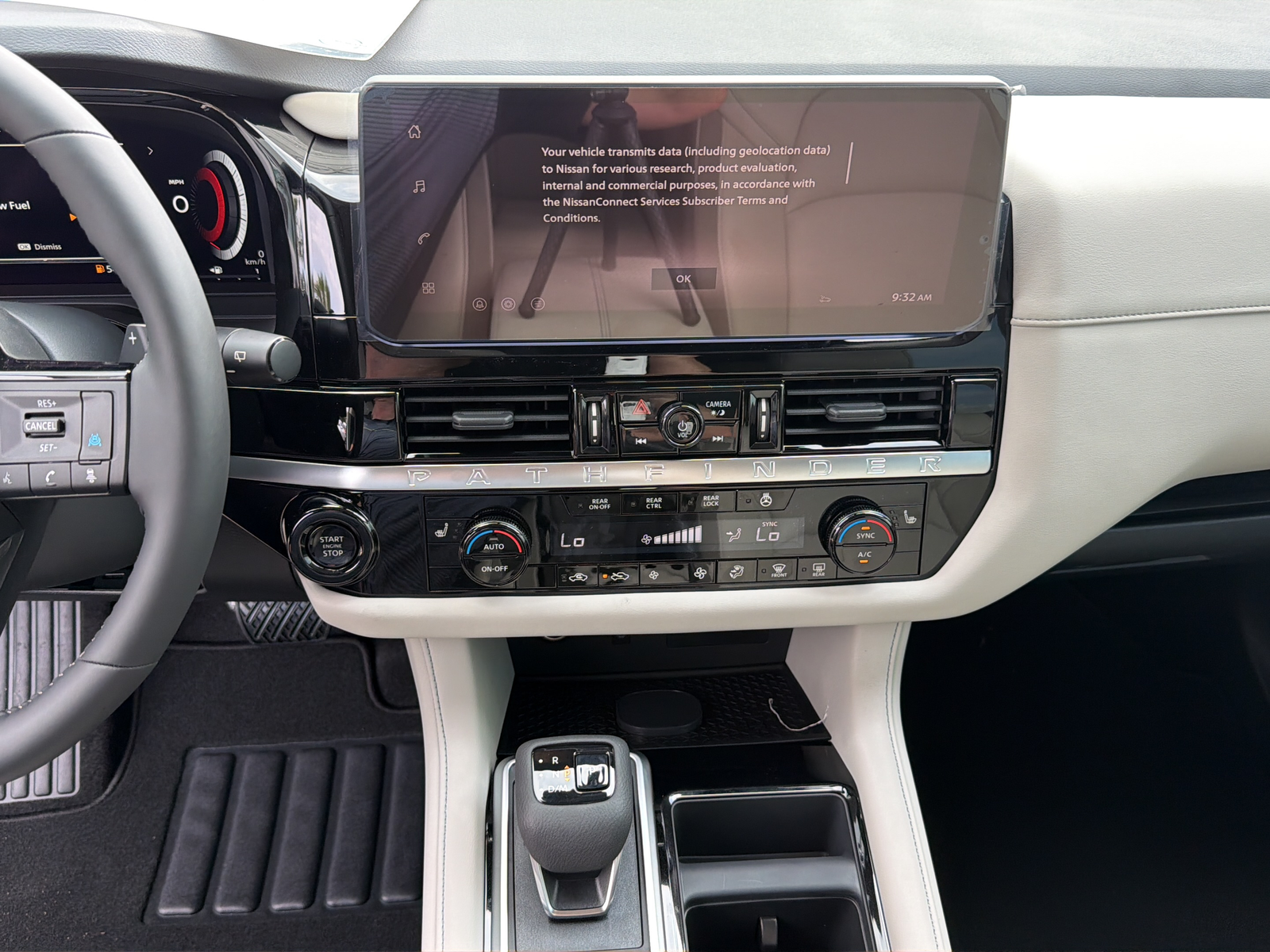 New 2026 White Nissan SL image 20