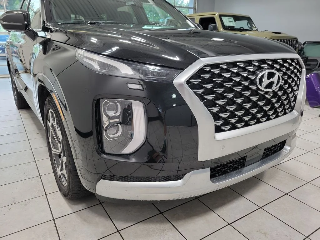 Certified Used 2021 Black Hyundai Calligraphy image 25