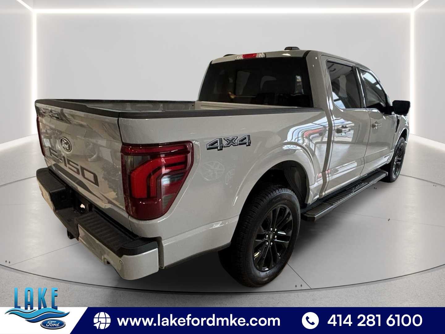 Used 2024 Avalanche Ford LARIAT image 7