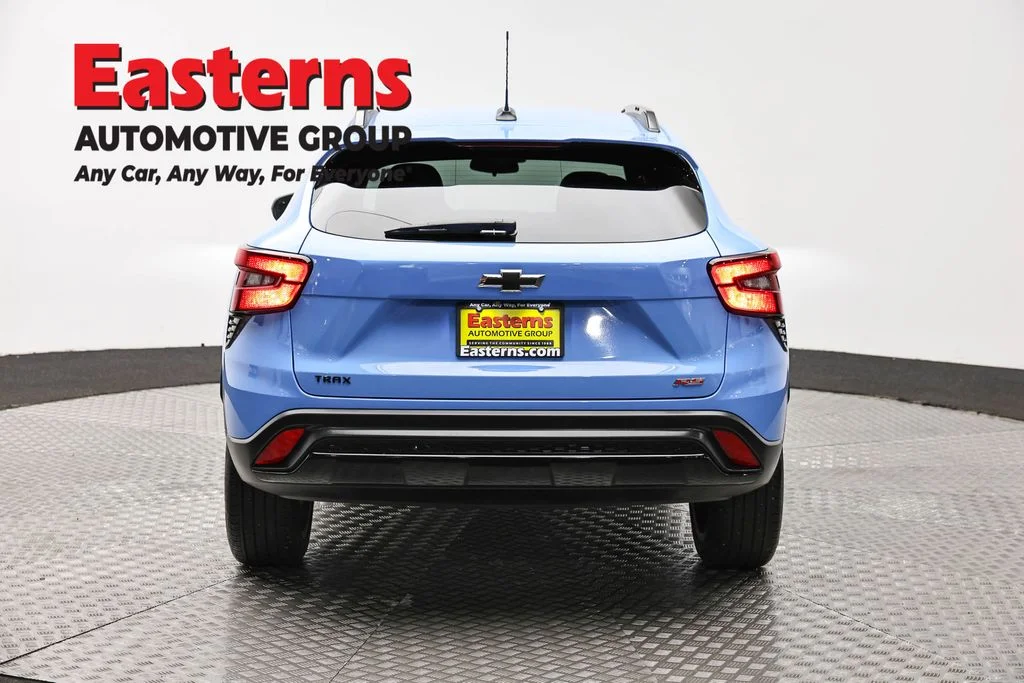 Used 2024 Blue Chevrolet 2RS image 6