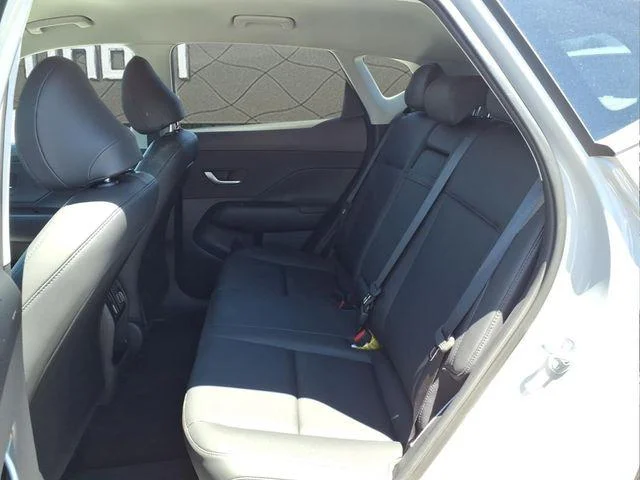 New 2026 Gray Hyundai SEL Premium image 13
