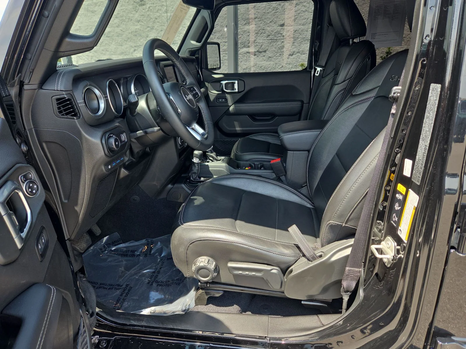 Used 2023 Black Clearcoat Jeep Sahara 4xe image 10