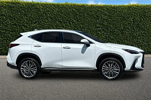 New 2026 Ultra White Lexus LUXURY AWD image 4