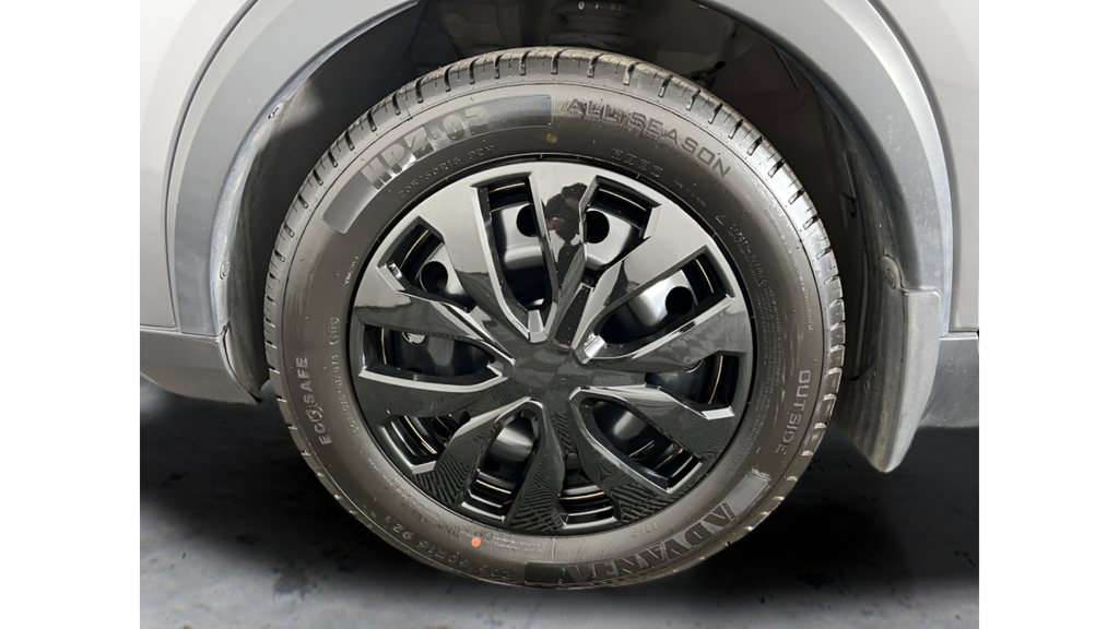 Used 2018 Gun Metallic Nissan S image 19