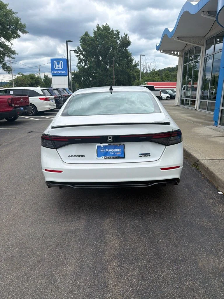 New 2026 Platinum White Pearl Honda Sport-L Hybrid image 6