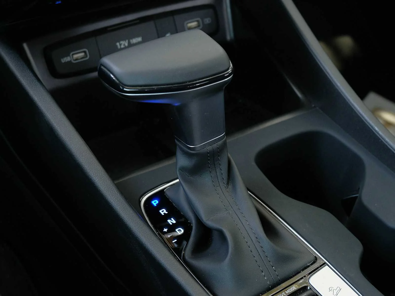 Used 2024 Blue Stone Hyundai XRT image 21