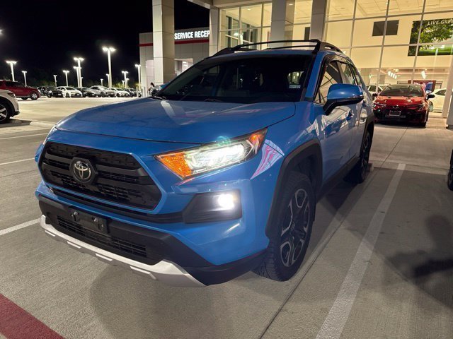 Used 2021 Blue Toyota Adventure image 2
