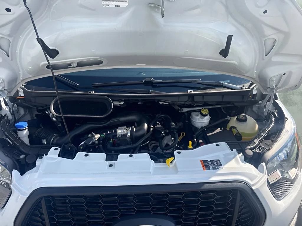 Used 2023 White Ford XL image 29