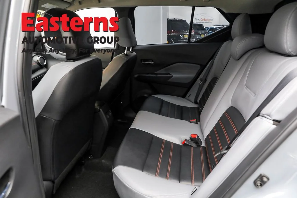 Used 2023 Gray Nissan SR image 22