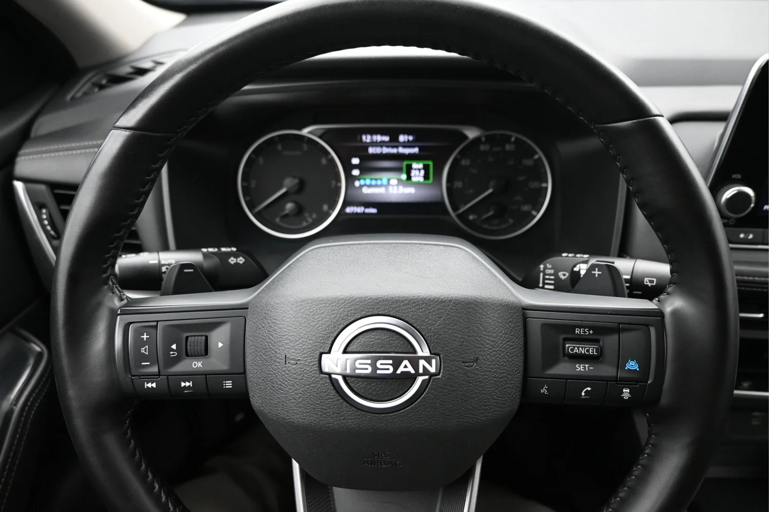 Used 2025 Blue Nissan SV image 10