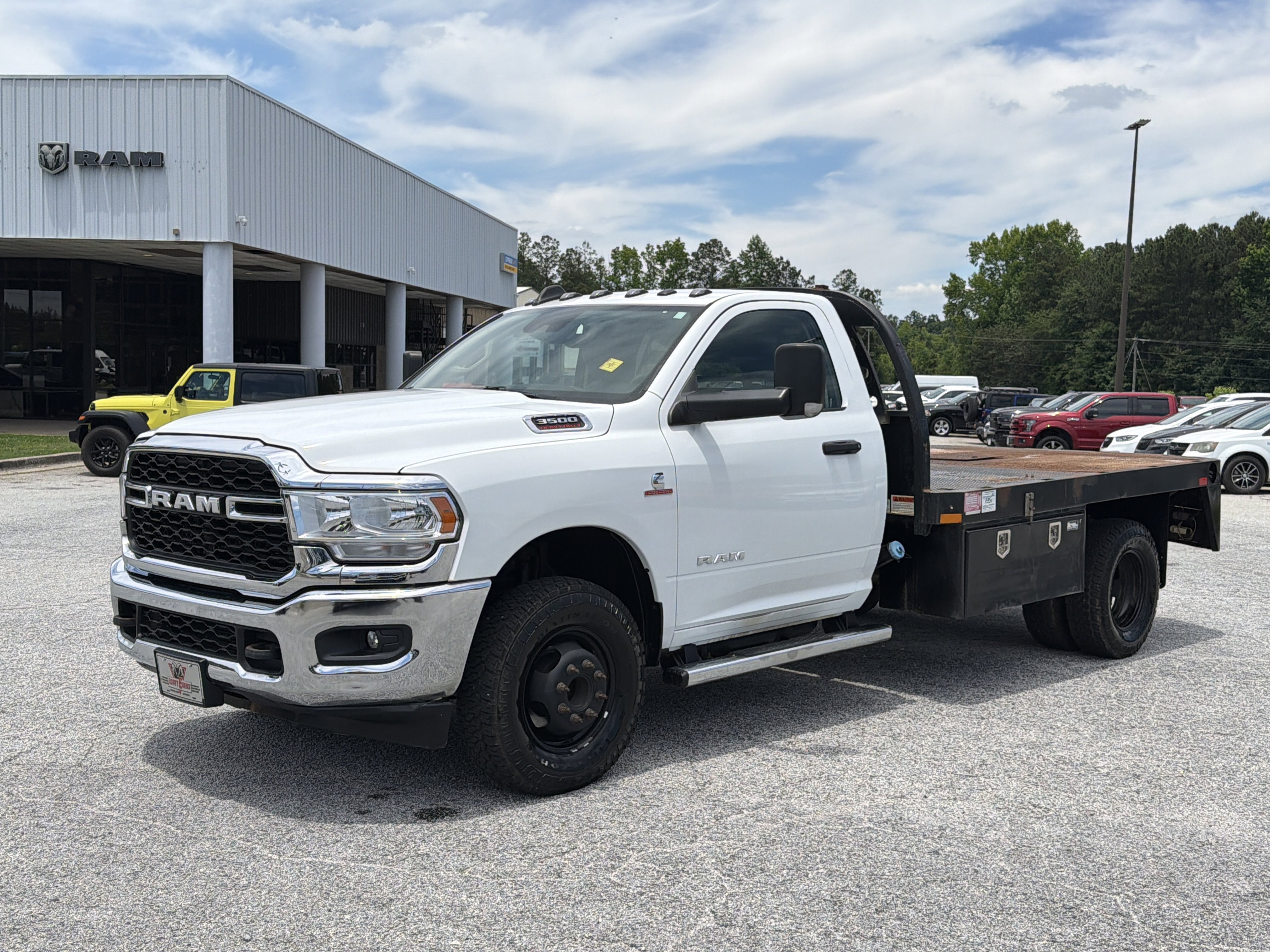 Used 2019 Bright White Clearcoat Ram Tradesman image 4
