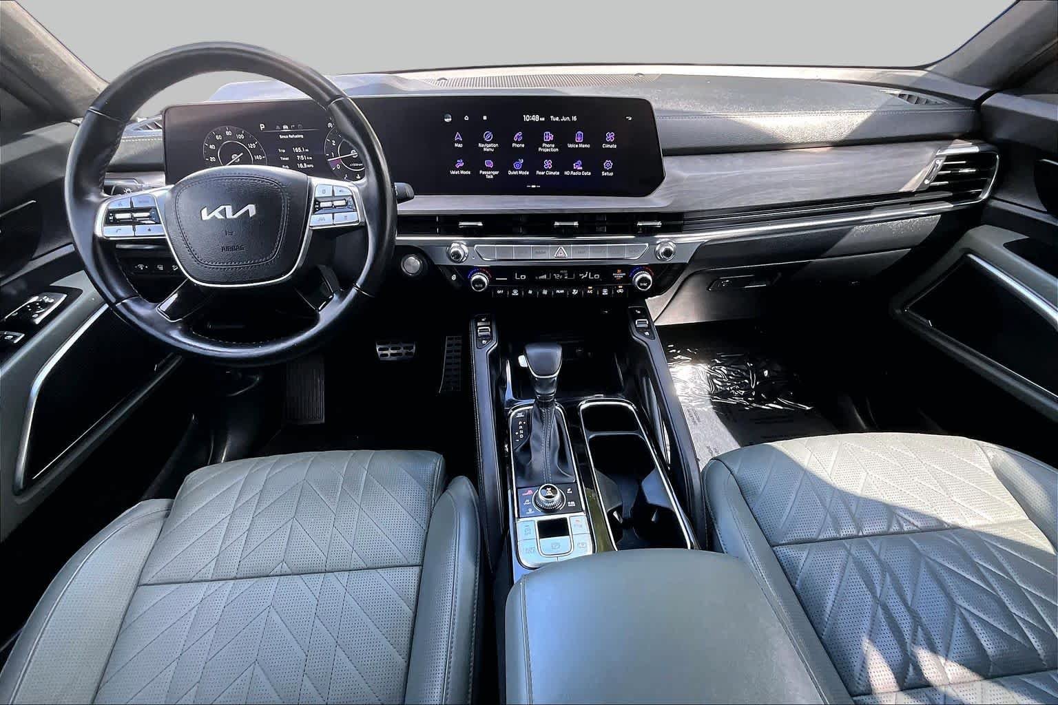 Used 2023 Glacial White Pearl Kia SX Prestige X-Pro image 16