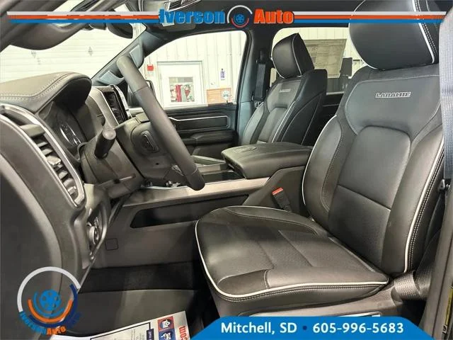 2026 RAM 1500 Laramie - Photo 15