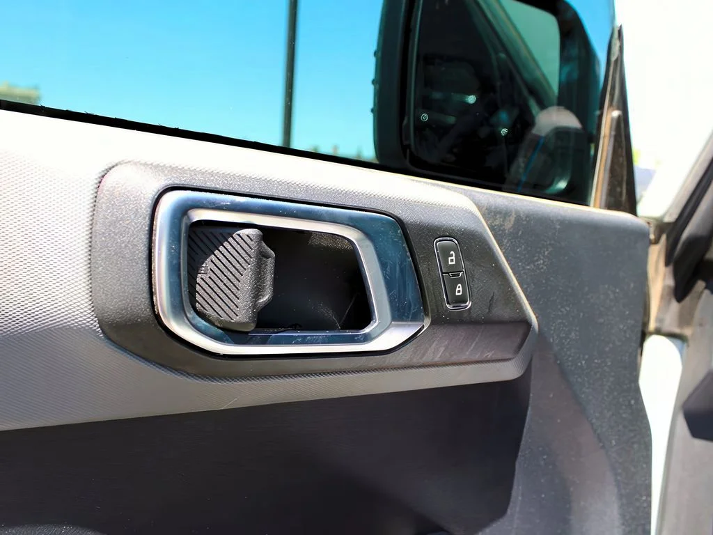 2022 Ford Bronco 4-Door Black Diamond - Photo 11
