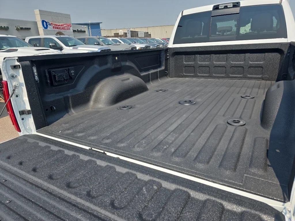 New 2026 Bright White Clearcoat Ram Laramie image 26