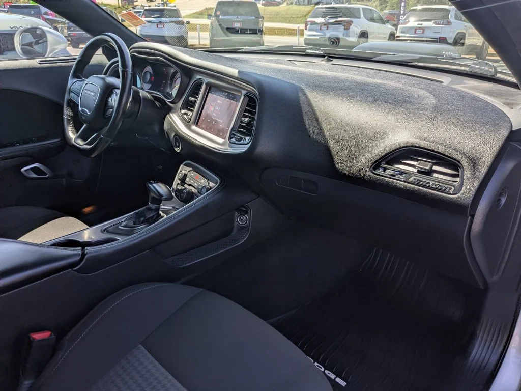 Used 2022 Triple Nickel Clearcoat Dodge R/T Scat Pack Widebody image 28