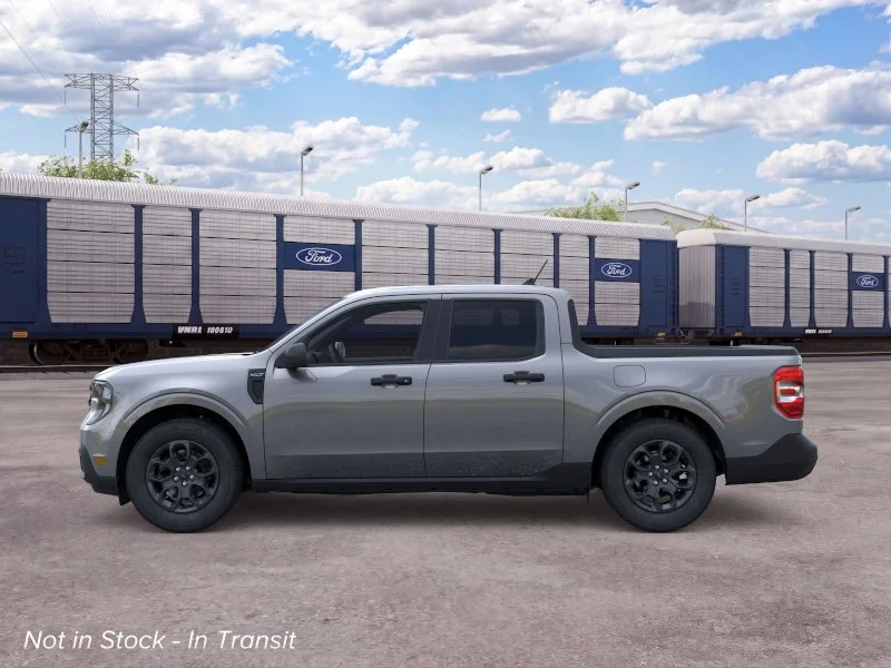 New 2026 Carbonized Gray Metallic Ford XLT image 3