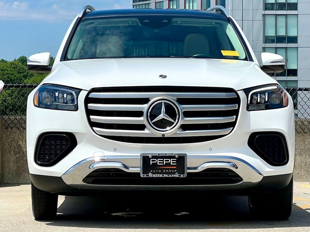 Certified Used 2024 White Mercedes-Benz GLS 450 image 3
